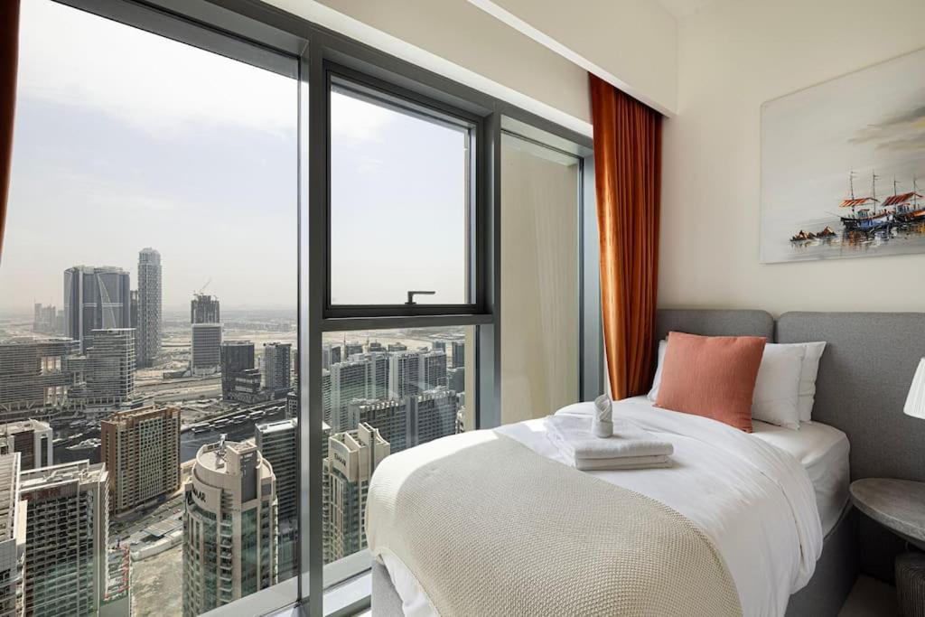 Apartment Lux - Super High Floor I 1 Min Mall