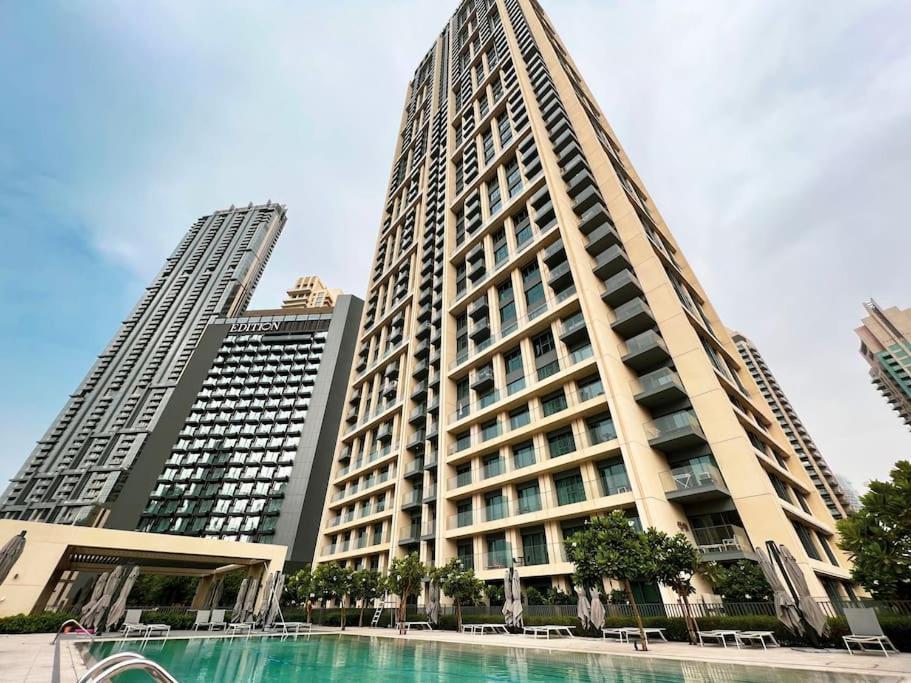 Apartment Lux - Super High Floor I 1 Min Mall *