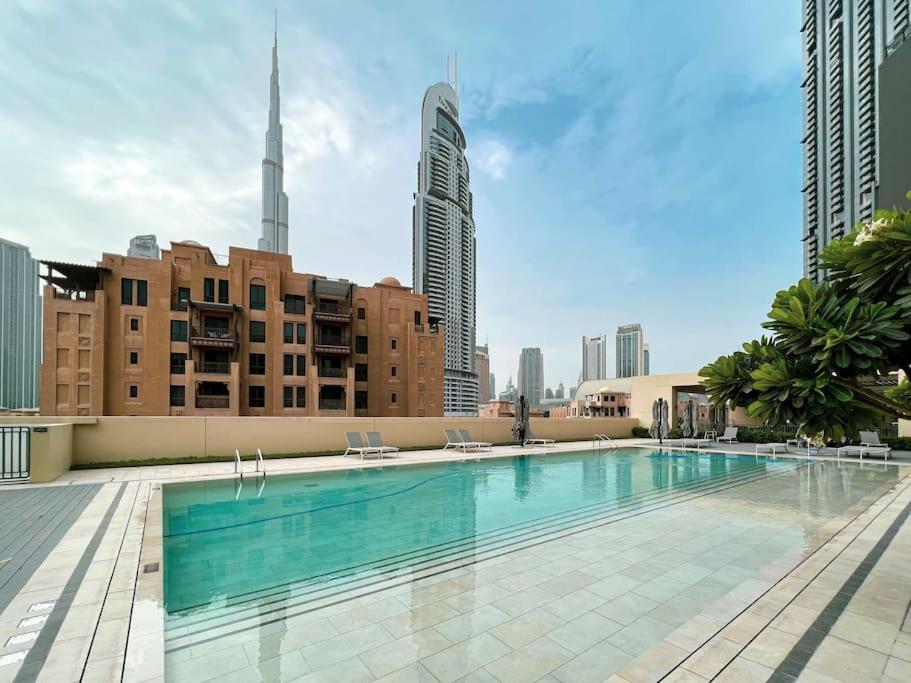 Apartment Lux - Super High Floor I 1 Min Mall