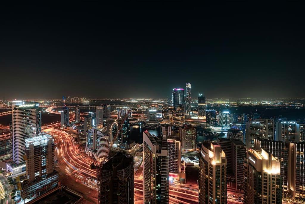 Lux - Super High Floor I 1 Min Mall Dubai